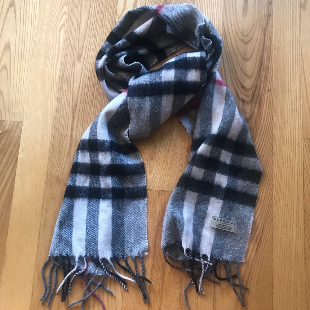 Burberry Classic Plaid Cashmere Scarf